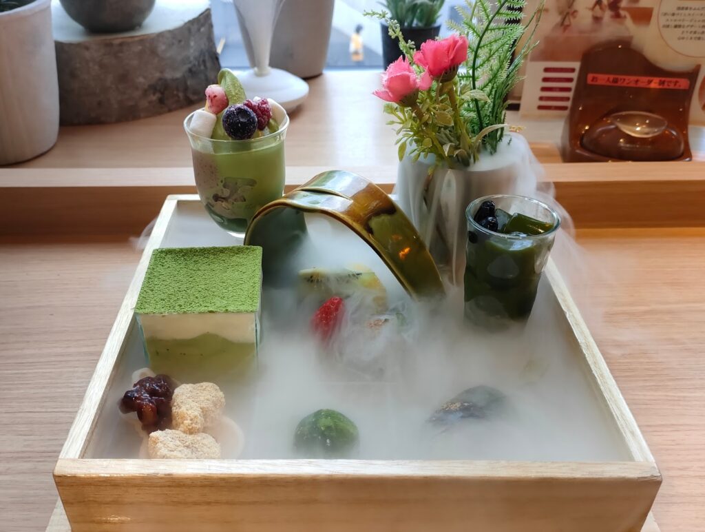 トタン茶箱付き　うまい茶　糸より玉露　X12　常温消費期限2025年11月30日 トタン茶箱付き うまい茶 糸より玉露 X12 常温消費期限2025年09