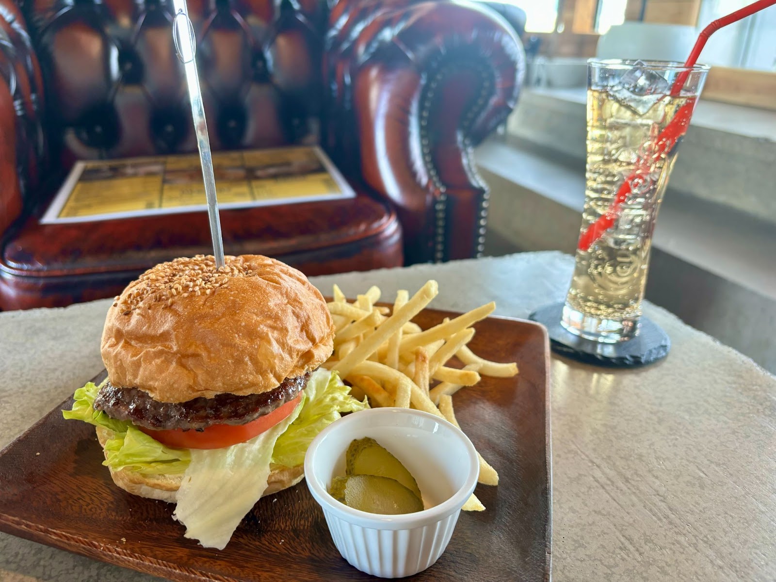 長浜】suddenly diner｜ハンバーガーがイチオシ！琵琶湖を一望できる