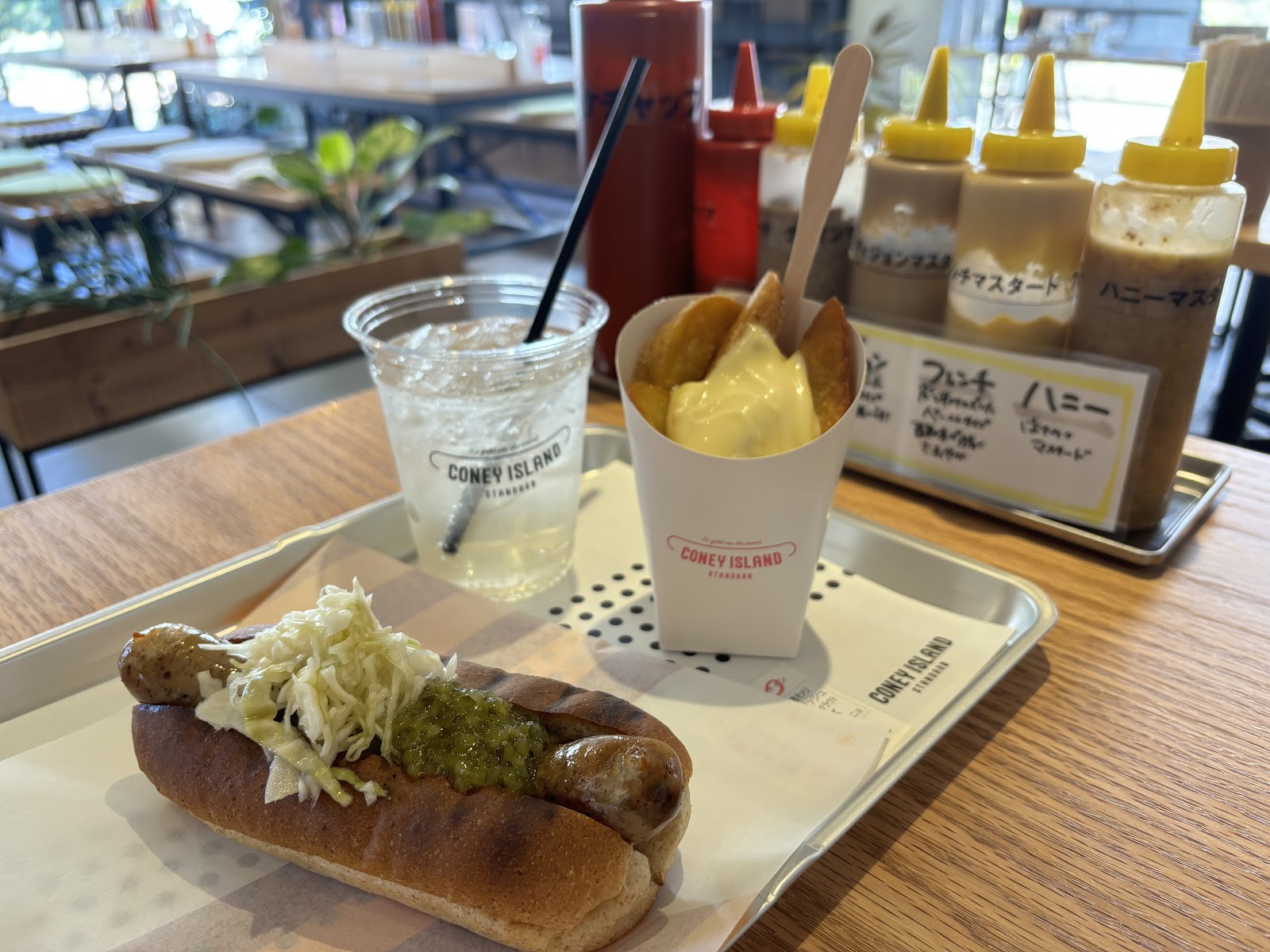 草津】CONEY ISLAND STANDARD｜自家製ソーセージ専門店！無添加に