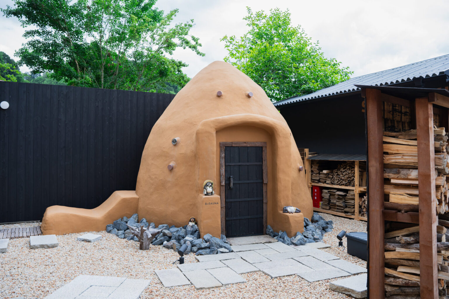 【信楽】SHIGARAKI SAUNA|完全貸切サウナ付き宿泊施設 - ここと|滋賀・京都のローカルメディア